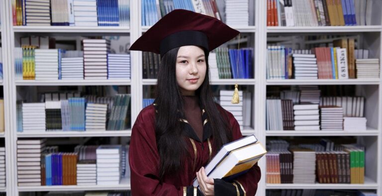 Toraighyrov University